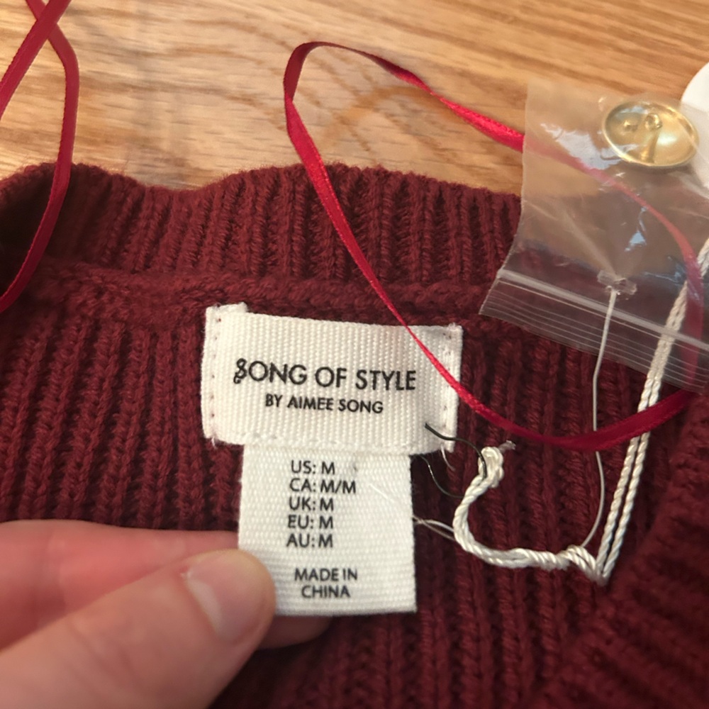 NWT revolve song of style Women's Burgundy Sweater Vest - Picture 2 of 4